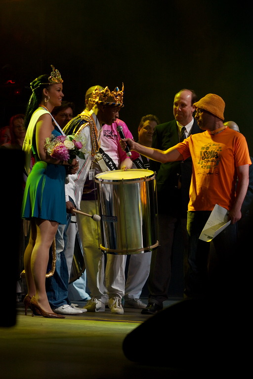 img_1595_helsinki_samba_carnaval_2009_opening_ceremony_crowning