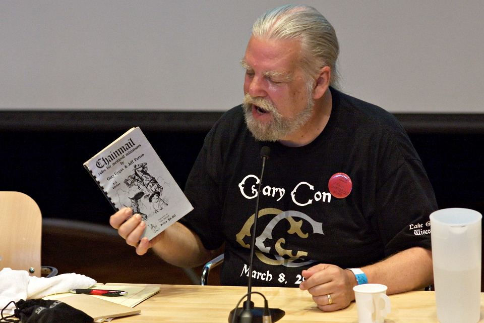 IMG_0083_ropecon_2011_frank_mentzer_chainmail
