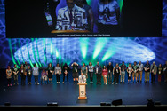Thumbnail img_1208_dublin_worldcon_closing_ceremony_staff.jpg 